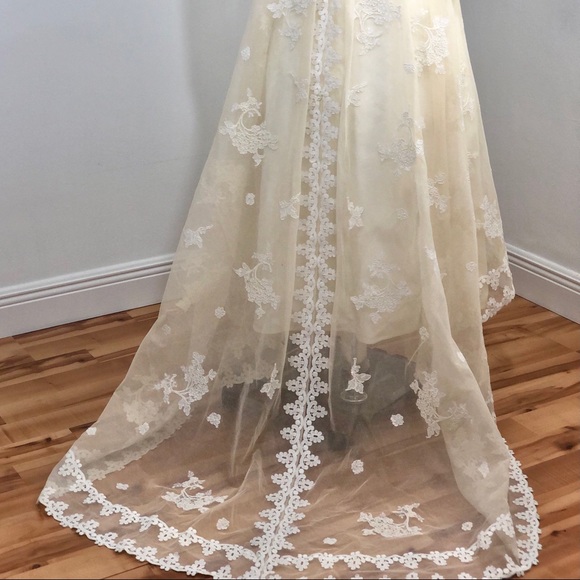 Pending Sale / Vintage 60s Priscilla of Boston Wedding Dress - Picture 12 of 16